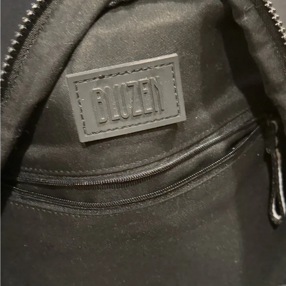Bluzen Neoprene Backpack Black